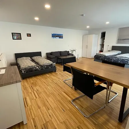 Bungalow Mit Terrasse Lägenhet *