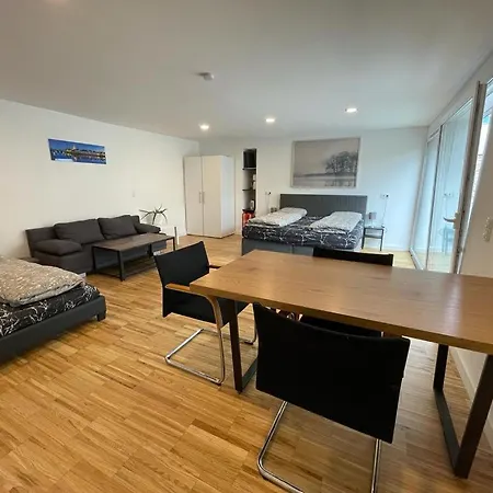 Bungalow Mit Terrasse Lägenhet *